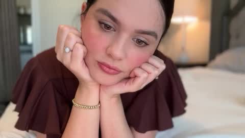 Apple online show from February 4, 2026, 7:53 pm