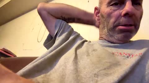 Snapshot of maverick7000 chatting on December 31, 2024, 7:20 am maverick7000 online show from December 31, 2024, 7:20 am