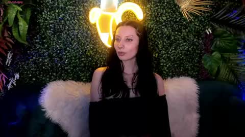 Snapshot of maviseden chatting on May 4, 2026, 6:15 pm online show from May 4, 2026, 6:15 pm
