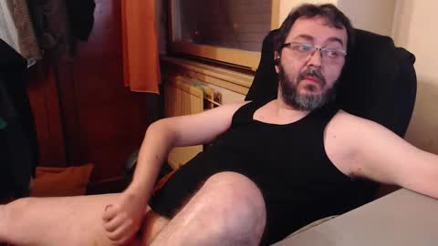 Max online show from October 14, 2025, 7:20 am