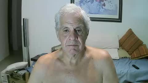 max_2017 online show from February 10, 2025, 2:41 am