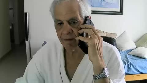 Snapshot of max_2017 chatting on June 11, 2026, 3:32 pm max_2017 online show from June 11, 2026, 3:32 pm