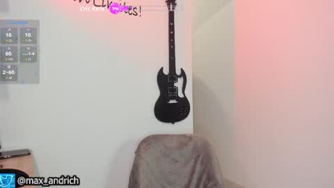 Max... online show from November 28, 2025, 3:20 am