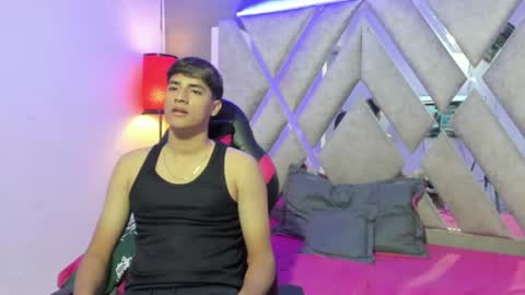max_dixon7 online show from July 11, 2026, 12:41 pm