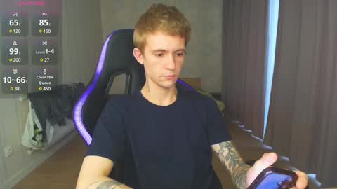 Max Gen with tats 24years  And Ethan without tats 20 years online show from December 28, 2024, 11:52 am