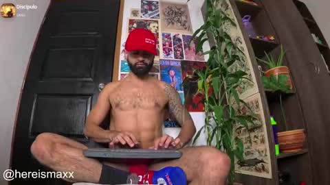 Max Follow me IGX hereismaxx online show from January 23, 2025, 9:18 am
