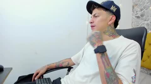 max_sstteel online show from April 28, 2026, 12:32 pm