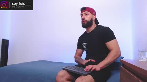 Snapshot of max_xl_ chatting on March 28, 2026, 3:33 pm max_xl_ online show from March 28, 2026, 3:33 pm