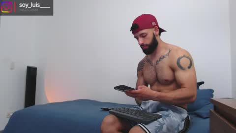 Snapshot of max_xl_ chatting on May 16, 2026, 6:07 pm max_xl_ online show from May 16, 2026, 6:07 pm