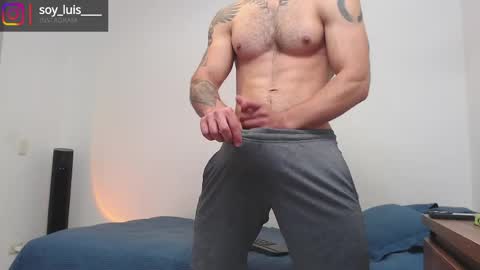 Snapshot of max_xl_ chatting on May 29, 2026, 2:37 pm max_xl_ online show from May 29, 2026, 2:37 pm