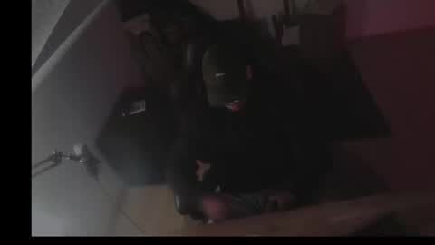 Snapshot of maxcamlove chatting on September 27, 2025, 3:11 am maxcamlove online show from September 27, 2025, 3:11 am