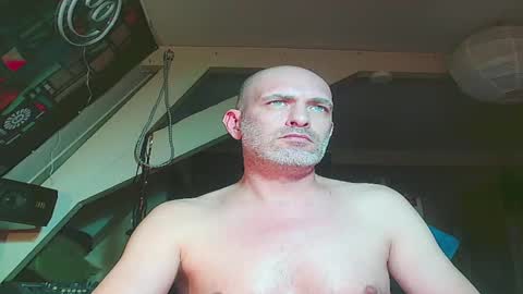 maxhardcore77 online show from March 9, 2025, 10:41 pm