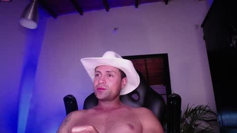 MAXI      online show from December 23, 2024, 5:28 am