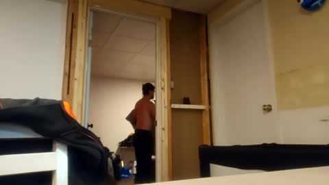 Snapshot of maxichaud chatting on November 8, 2025, 7:41 am Maxichaud online show from November 8, 2025, 7:41 am