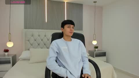 --  -- online show from December 3, 2025, 7:01 pm