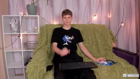 Snapshot of maxim_burn chatting on February 13, 2026, 1:29 pm maxim burn online show from February 13, 2026, 1:29 pm