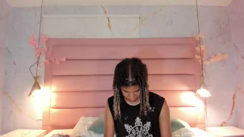 maxim online show from September 16, 2025, 3:51 am