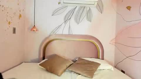 maxim online show from September 20, 2025, 1:39 am