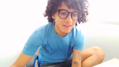 maximiliano_pulse online show from July 10, 2026, 5:37 pm