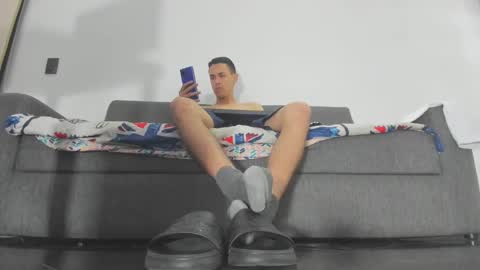 maximo__77 online show from October 10, 2025, 2:32 am