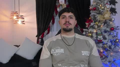 Maximo online show from December 22, 2024, 5:12 am