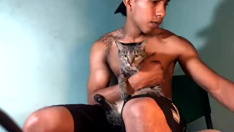 Snapshot of maximo_vega_new chatting on January 24, 2025, 6:03 am Maximo Aron Vega online show from January 24, 2025, 6:03 am