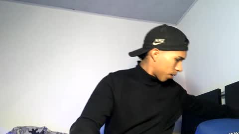 Snapshot of maximo_vega_new chatting on March 10, 2025, 7:21 am Maximo Aron Vega online show from March 10, 2025, 7:21 am