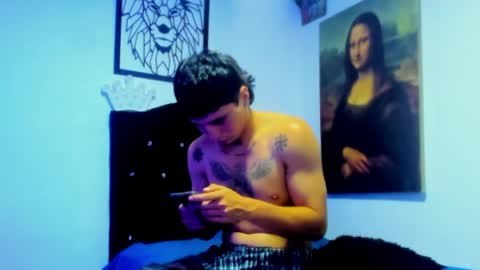 MaximoHernandez online show from April 21, 2026, 12:56 am