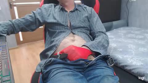 maximus3334 online show from January 9, 2026, 9:45 am