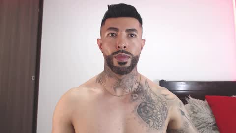 Independent Model online show from March 15, 2026, 2:39 am