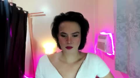 maxine_fucks online show from December 4, 2025, 8:39 pm