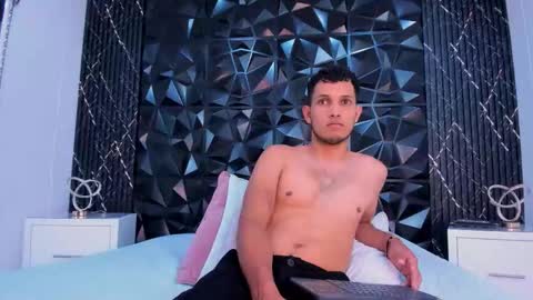 Snapshot of maxistanford chatting on March 2, 2026, 8:37 pm maxistanford online show from March 2, 2026, 8:37 pm