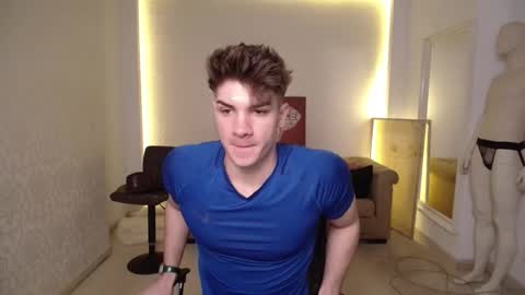 MaxKaiden online show from February 26, 2025, 5:42 am