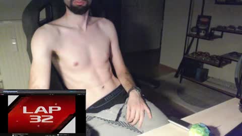 maxp0wer21 online show from December 28, 2024, 5:33 am