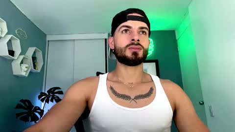 Maxi online show from November 21, 2025, 10:30 pm