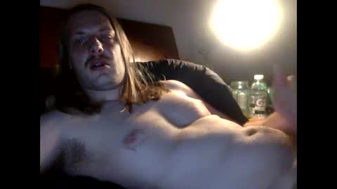 Snapshot of maxwatts95 chatting on December 14, 2024, 4:09 pm Max Watts online show from December 14, 2024, 4:09 pm