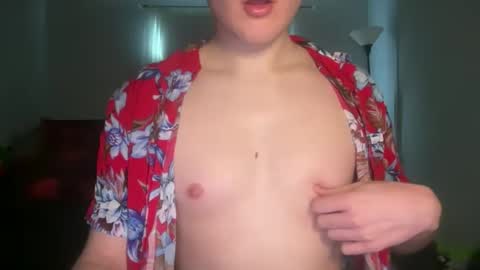 Snapshot of maxx276828 chatting on April 7, 2026, 1:00 pm maxx276828 online show from April 7, 2026, 1:00 pm