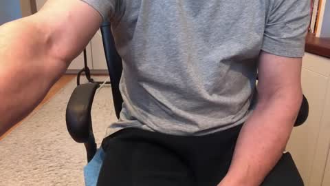 Max online show from January 12, 2026, 8:52 am