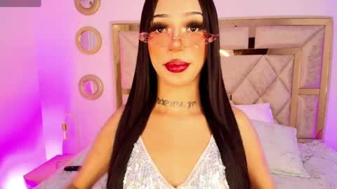 Snapshot of maxxine_vxx chatting on May 2, 2026, 9:53 pm Valentina online show from May 2, 2026, 9:53 pm