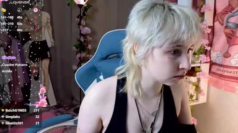 Snapshot of may_leaf chatting on February 20, 2026, 6:26 am Mary online show from February 20, 2026, 6:26 am