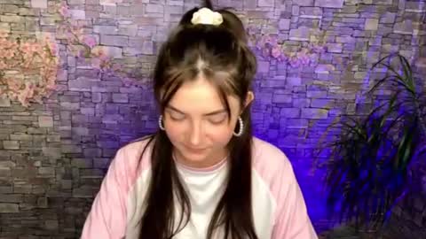 Snapshot of may_rollins chatting on June 24, 2026, 4:17 pm may online show from June 24, 2026, 4:17 pm