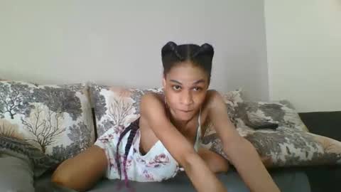 maya online show from October 16, 2025, 2:18 pm