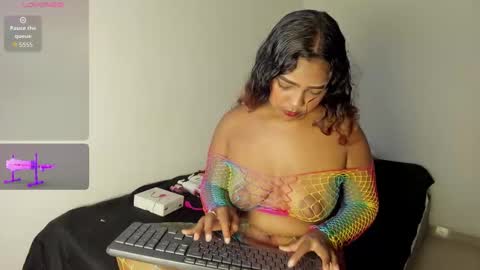 Maya online show from November 15, 2025, 5:05 am