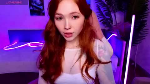 Maya online show from October 22, 2025, 2:01 am