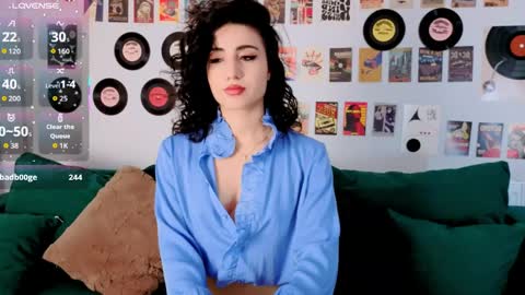 Maya online show from April 13, 2026, 2:44 pm