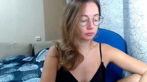 Maya online show from November 18, 2025, 6:45 pm