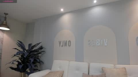 M A Y A    H O F F M A N online show from February 28, 2026, 11:22 am