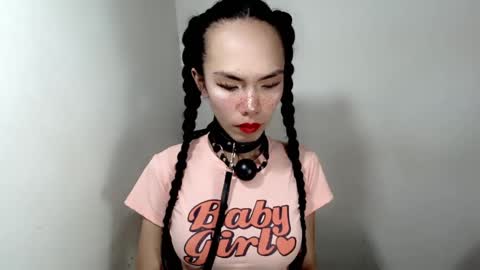 mayamint online show from November 3, 2025, 10:32 pm