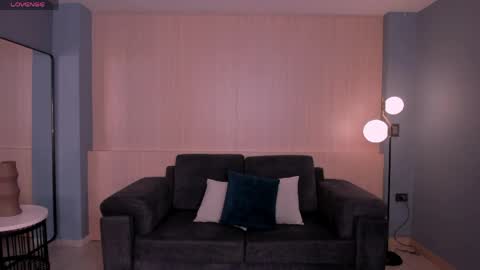 Maya online show from March 31, 2026, 4:02 am