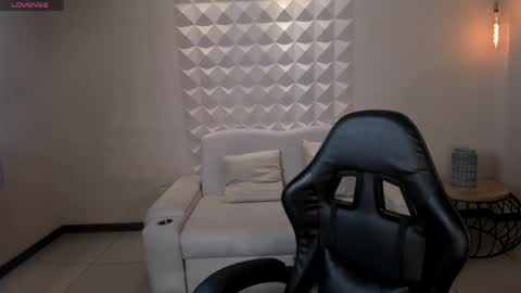 Maya online show from May 24, 2026, 6:02 pm